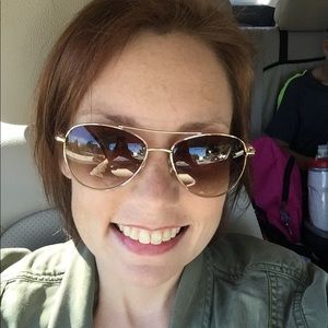 Meet your Posher, Catherine